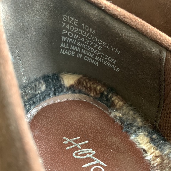 NWOB Hot cakes brown flats size 10M - Picture 3 of 4